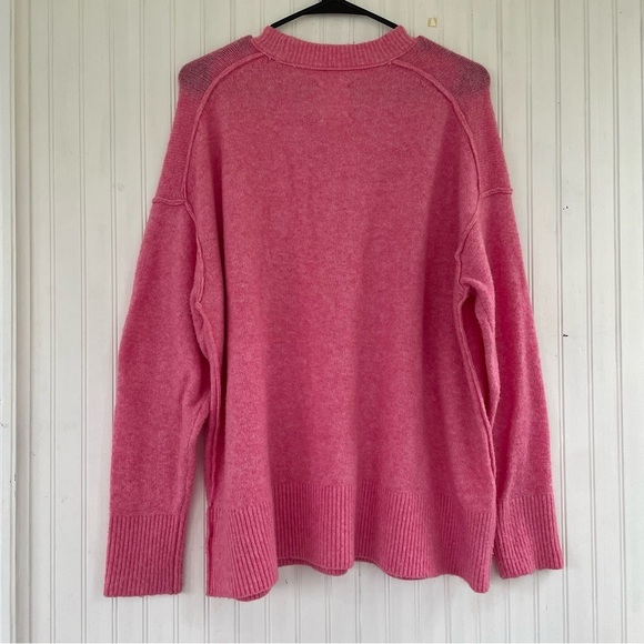 Aerie Women's Soft Pink Oversized Drop Shoulder Crewneck Sweater Size Small - Picture 2 of 7
